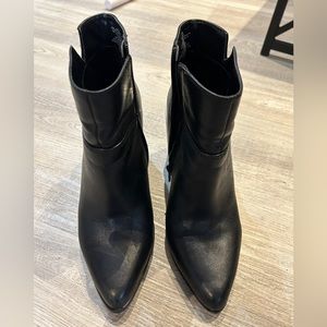 Nine West Black Leather Booties 7.5